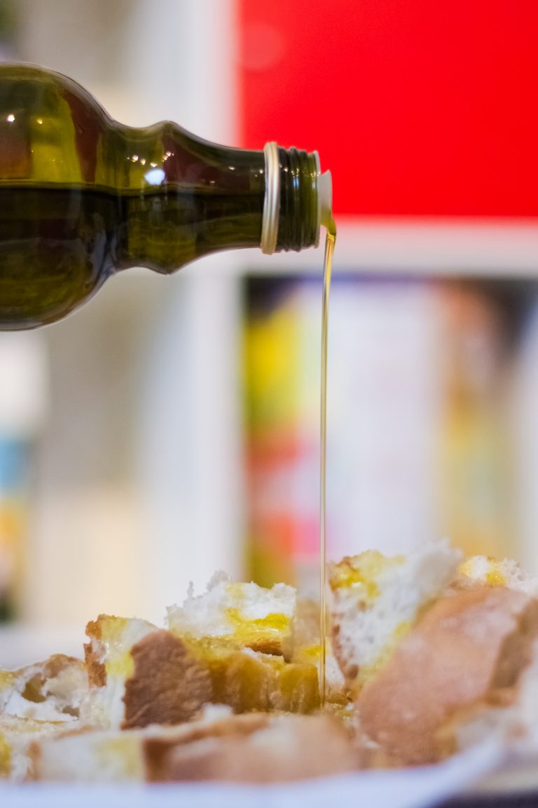 Non tutto l'olio extra vergine di oliva è uguale: ecco perché